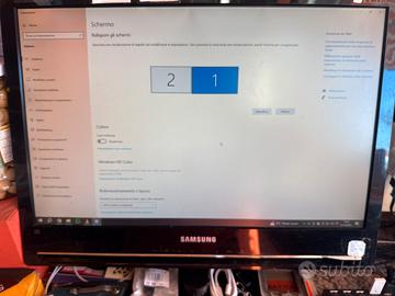 Tv monitor samsung 22,5 pollici
