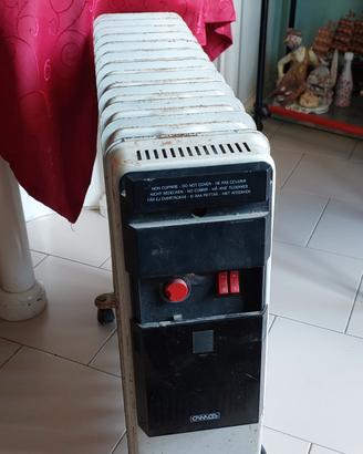 Radiatore ad olio e elettrico