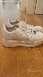 Sneakers da donna Cult bianche TG.49