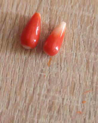 Gocce in corallo giapponese