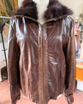 Giacca vera pelle marrone con collo in pelliccia