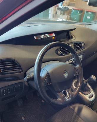 Cruscotto RENAULT SCENIC del 2013