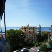 Appartamento centrale vista mare