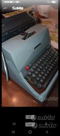 macchina da scrivere vintage 