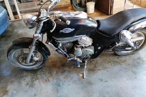 moto custom kymco 250cc 