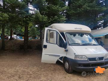 camper semintegrale enalgh