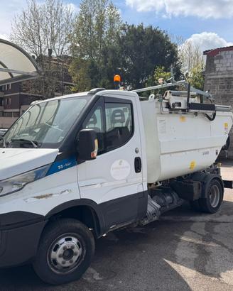 IVECO DAILY 35-NP METANO 2018 COMPATTATORE FARID R