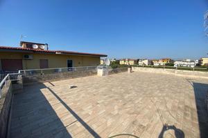 PORZIONE DI BIFAMILIARE A CALVIZZANO