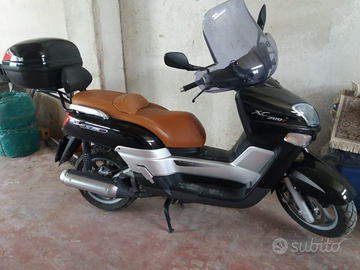 Scooter XC300 in vendita