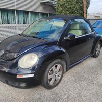 volkswagen new beetlee cabriolet