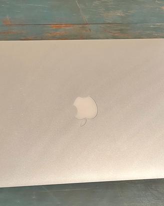 MacBook Air 13” Mid 2013