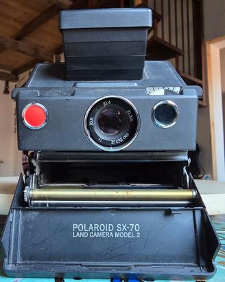 Polaroid SX-70 Model 2 