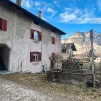 Salorno casa da ristrutturare