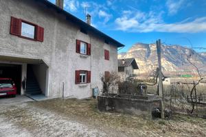 Salorno casa da ristrutturare