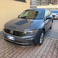 VOLKSWAGEN Tiguan 2.0 TDI 150 CV SCR DSG Life