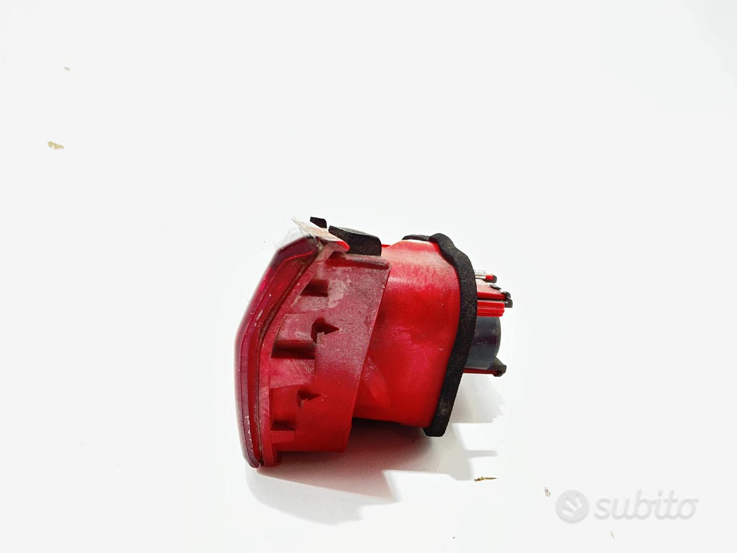 SNODO POSTERIORE DESTRO / 2806655 PER MITSUBISHI 3000 GT Z10 3.0