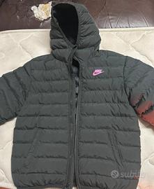 Giacca Nike nuova, da donna con luogo rosa.