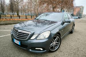 Mercedes-benz E 220 CDI BlueEFFICIENCY Avantgarde 