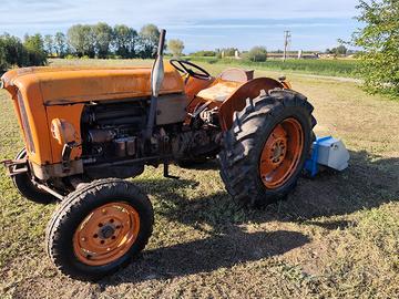 Trattore fiat 411