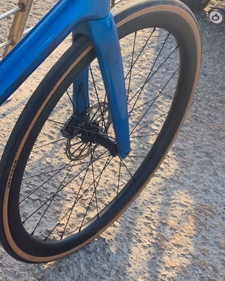 Ruote full carbon CSC 