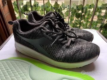 Scarpe Diadora taglia 43