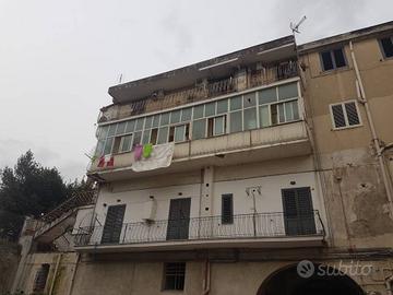 Appartamento di 100 m² con 4 locali a Somma Vesuvi