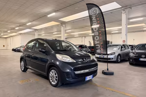 Peugeot 107 1.0 68CV 5p. Plaisir