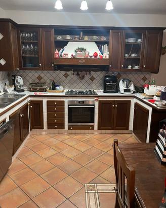 Cucina in legno