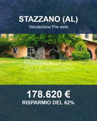Immobile in asta di 735 m² con box auto a Stazzano