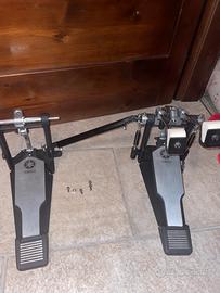 Doppio pedale per batteria