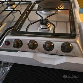 Piano cottura Ariston