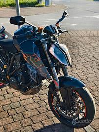 KTM Superduke 1290 R