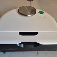 Robot Aspirapolvere Folletto VR7s con Base