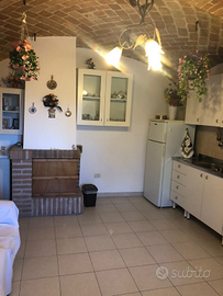 Vendita casa semi dipendente