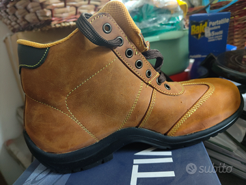 Svendita scarpe antinfortunistiche