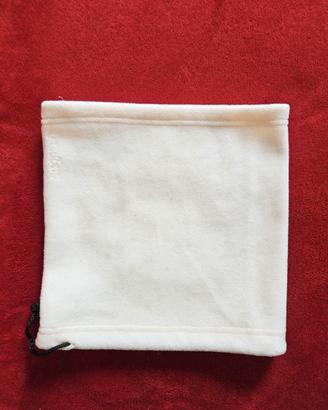 Scaldacollo bianco.