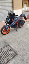 KTM 390 Duke 2024