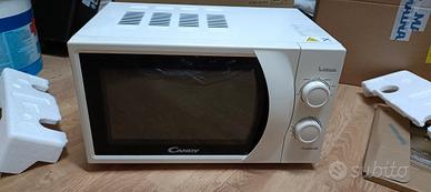 microonde Candy  cmw2070m