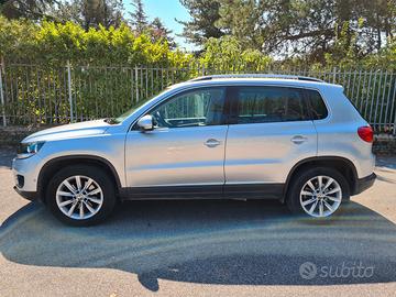 Volkswagen Tiguan 2.0 TDI Sport&Style 4 Motion DSG