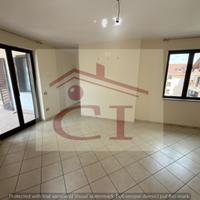 Ampio trilocale in piccolo condominio