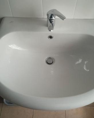 Lavandino per bagno
