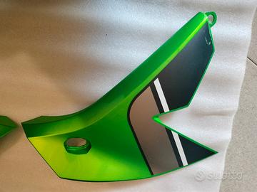 fianchetti laterali Versys 650 
