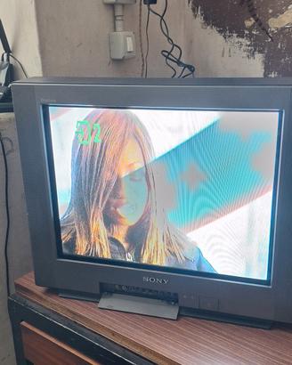 Televisore Sony Trinitron KV-21FX20A