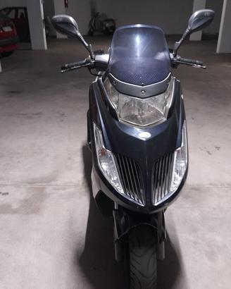 Dink scooter 125