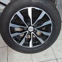 SET 4 CERCHIONI (KIA)+GOMME INVERNALI HANKOOK