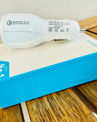 Caricabatterie auto QC 3.0 dual USB 3.1A