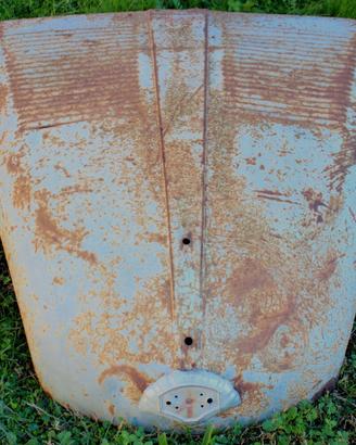 Antico cofano automezzo militare anni 40 forse USA