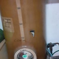 Botte per vino in vetroresina 300 LT