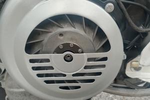 Piaggio Vespa 50 Special (V5B3) - 1983