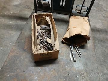 dono chiodi da 100 e 150 